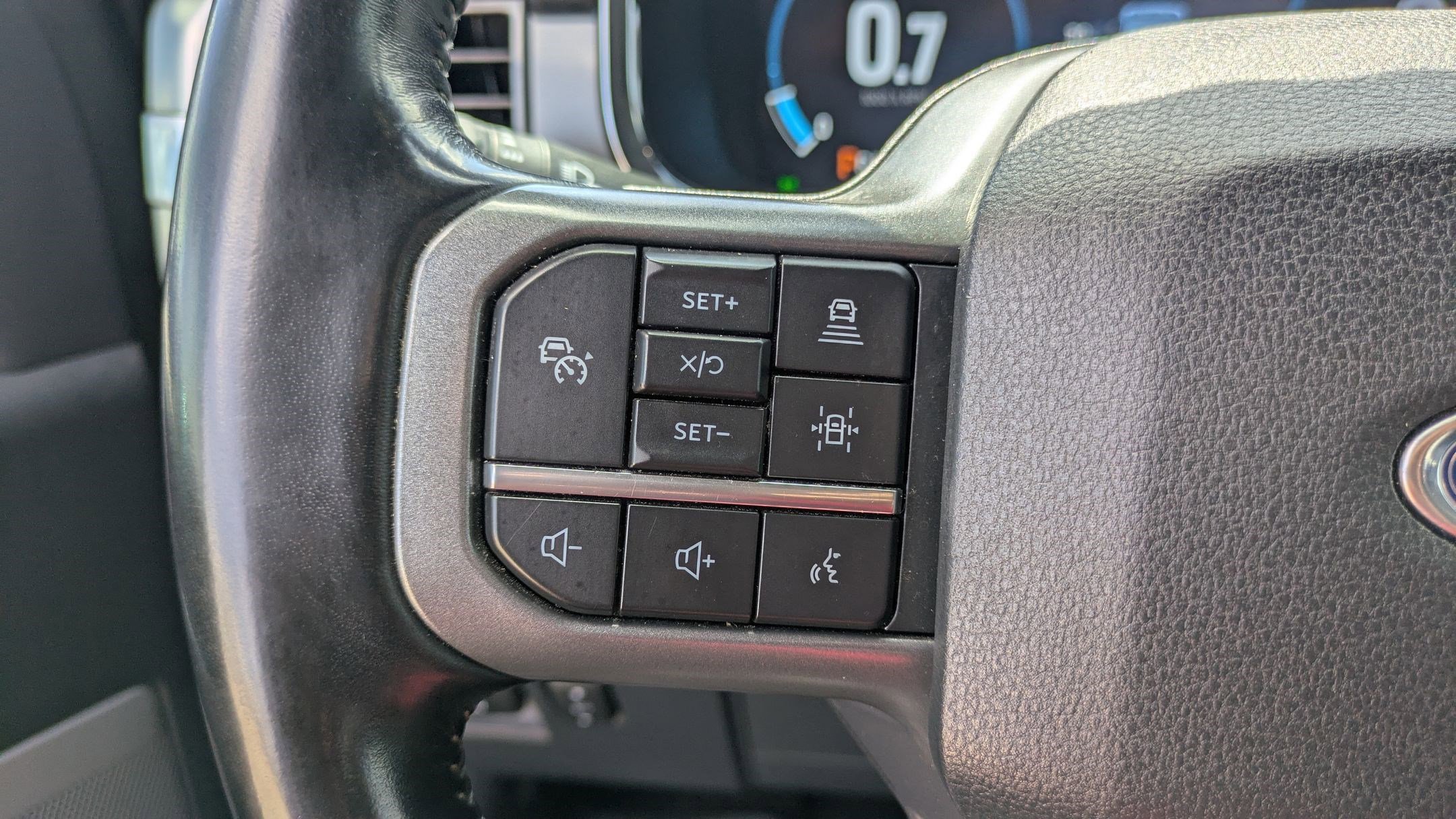 2021 Ford F-150 Lariat photo 16