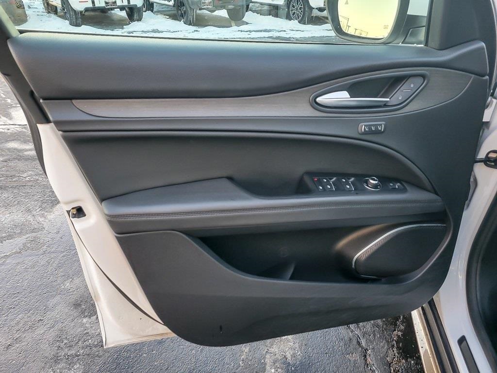 2022 ALFA ROMEO STELVIO - Image 17