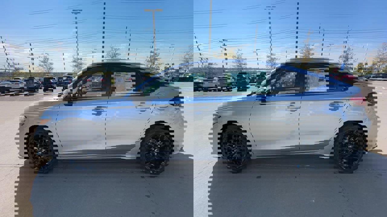 2026 Honda Civic Hatchback Sport Hybrid photo 3