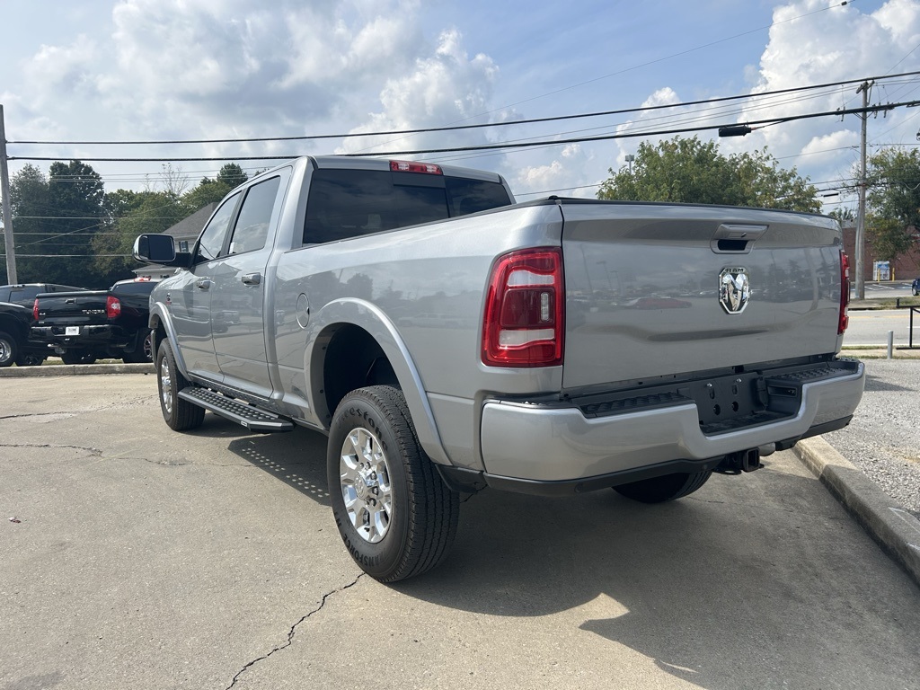 2022 Ram 2500 Laramie photo 6