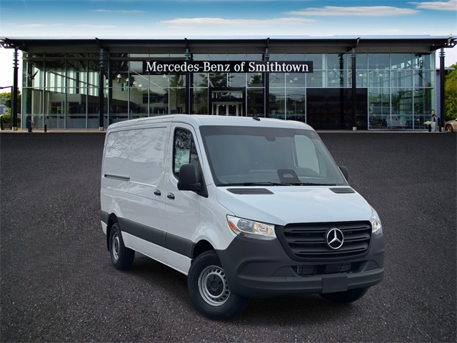 2026 Mercedes-Benz Sprinter Cargo Van Base's photo