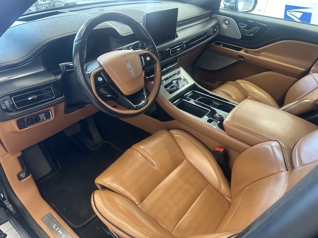 2020 Lincoln Aviator Black Label photo 11