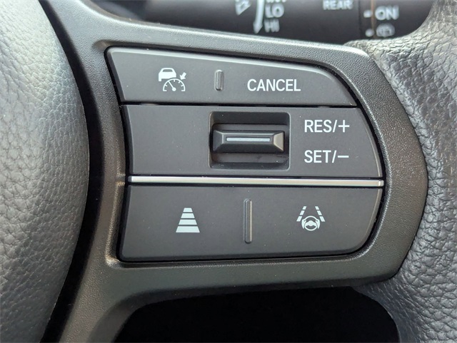 2026 Honda HR-V LX photo 12