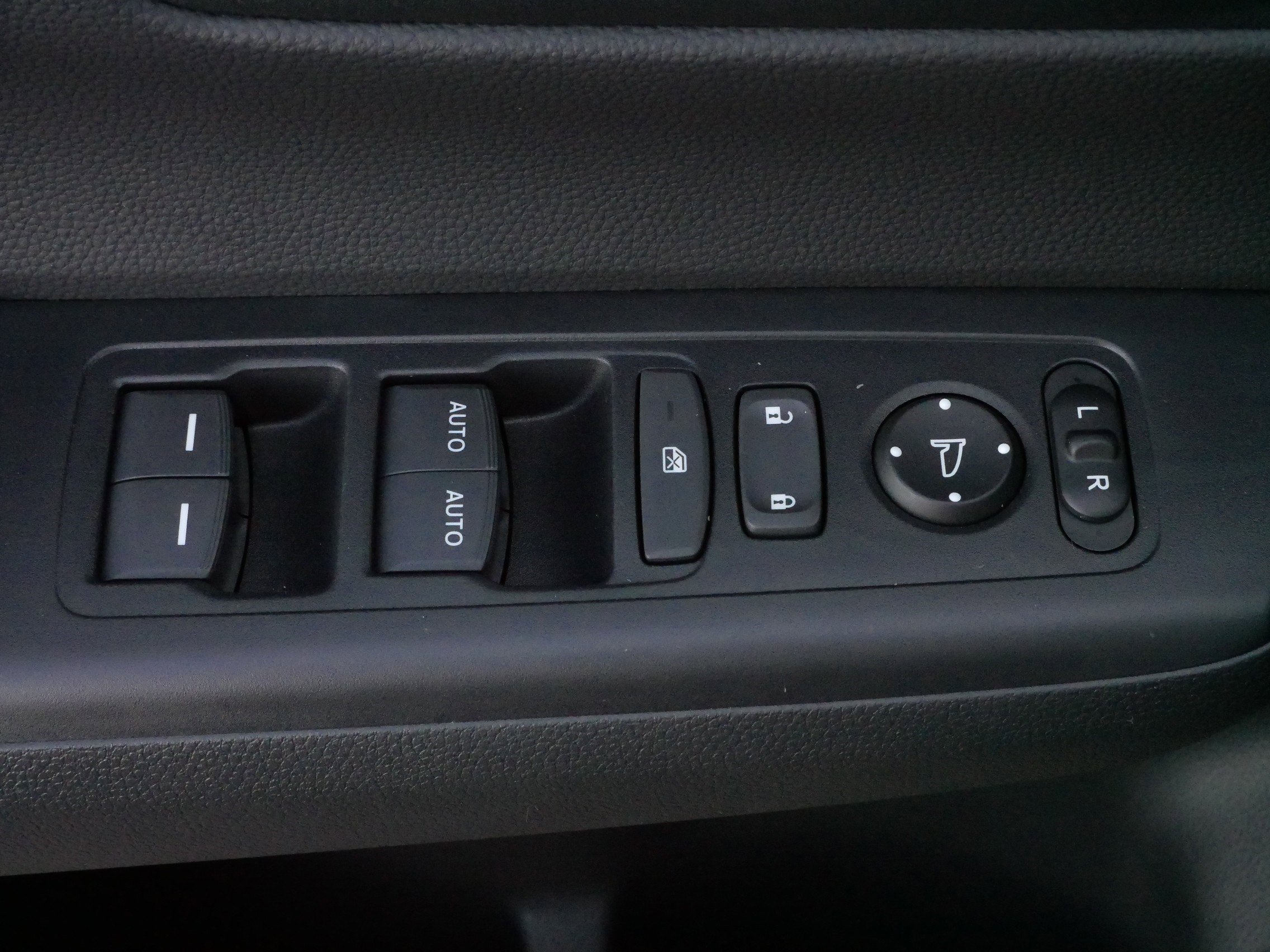 2026 Honda CR-V Hybrid photo 19