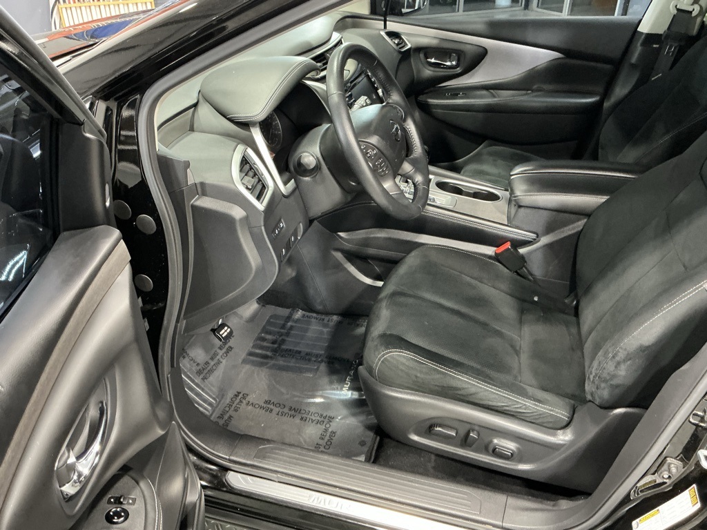 2020 Nissan Murano SV photo 3
