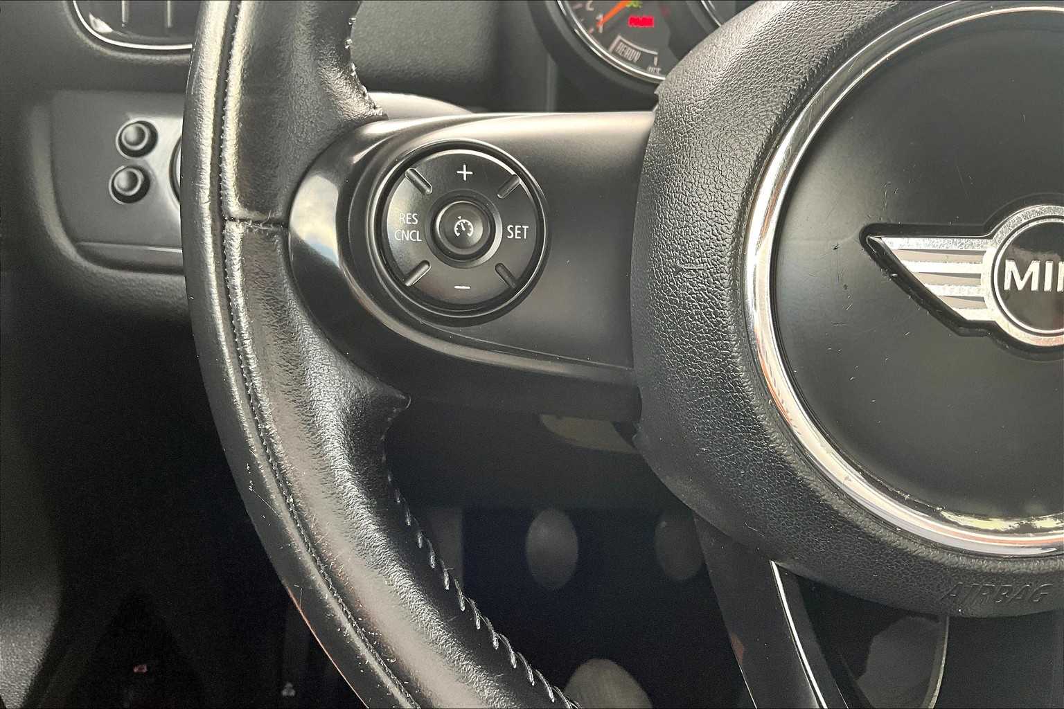 2017 Mini Countryman photo 22