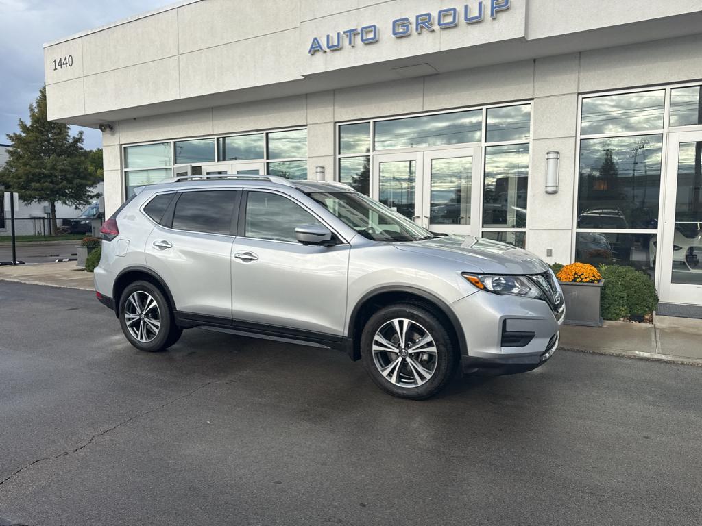 2019 Nissan Rogue SV photo 7