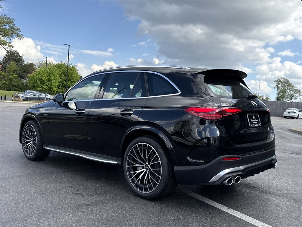 2025 Mercedes Benz GLC 43 AMG photo 3
