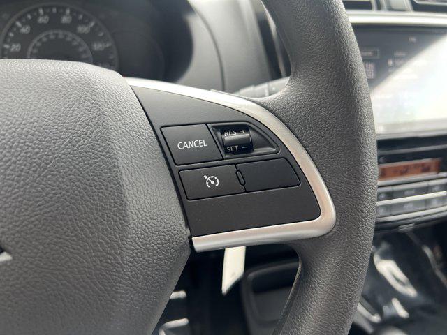 2024 Mitsubishi Mirage G4 ES photo 12