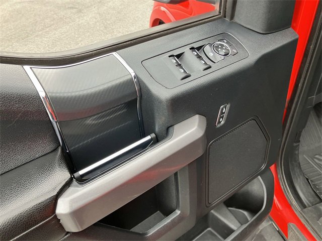 2019 Ford F-150 XLT photo 12