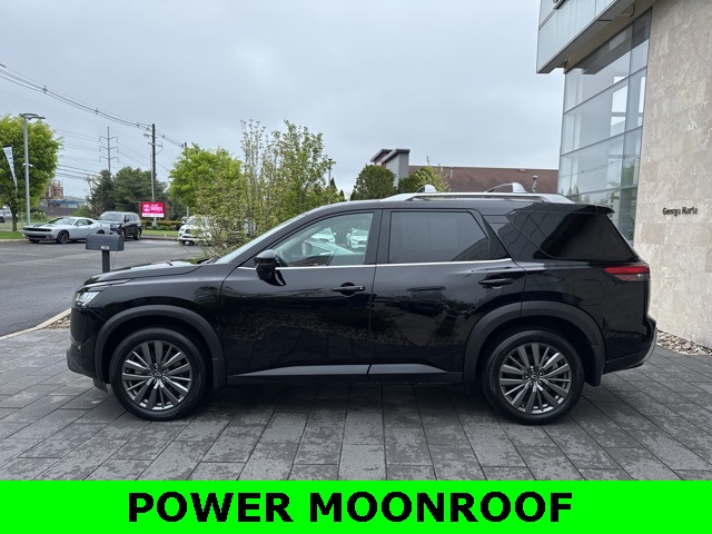 2024 Nissan Pathfinder SL photo 4