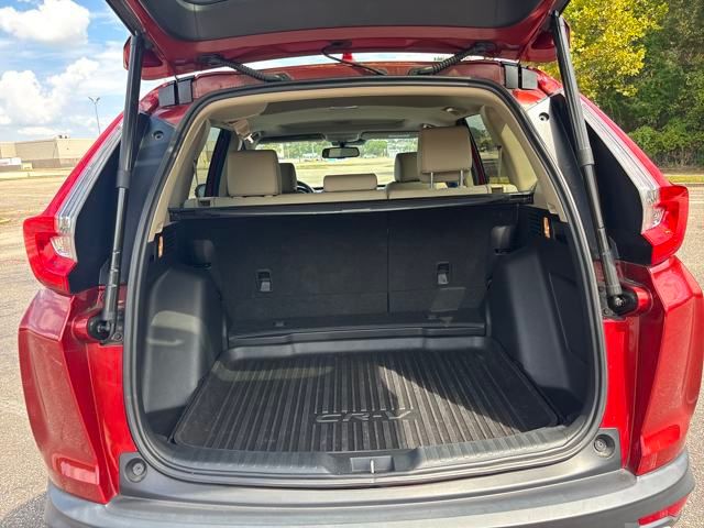 2019 Honda CR-V Touring photo 10