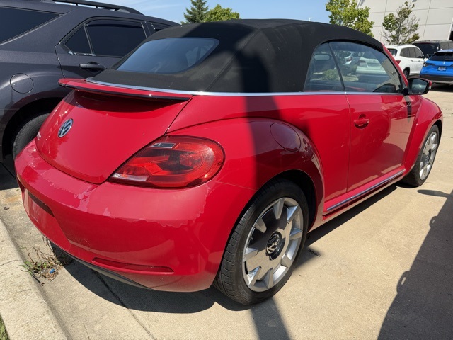Used 2015 Volkswagen Beetle 1.8 with VIN 3VW517AT4FM801926 for sale in Bristol, WI
