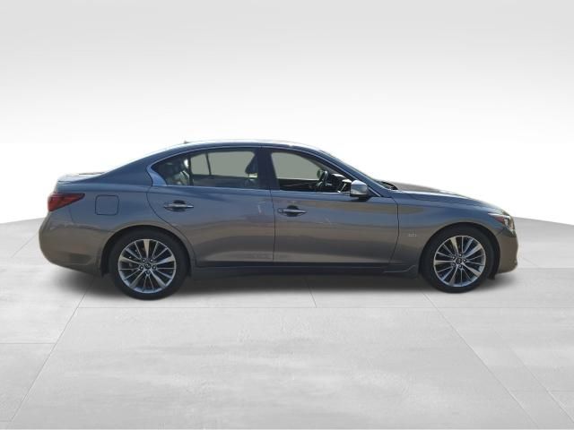 2018 Infiniti Q50 3.0t LUXE photo 5
