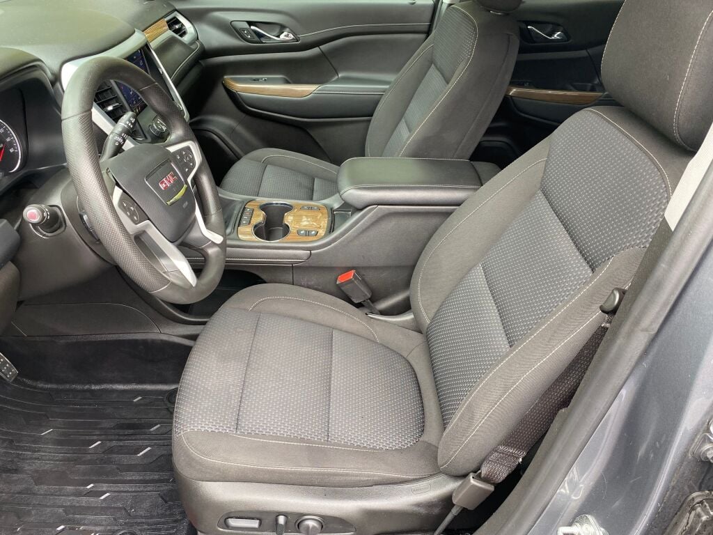 2021 Gmc Acadia SLE photo 9