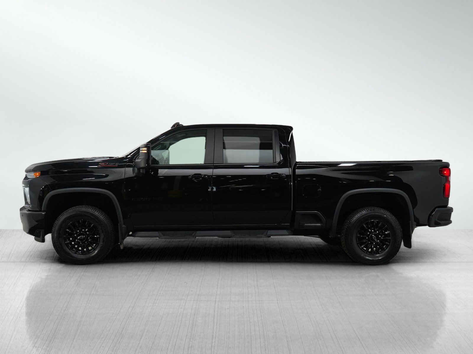 Used 2021 Chevrolet Silverado 2500HD LTZ with VIN 1GC4YPEY7MF200376 for sale in Roseville, Minnesota