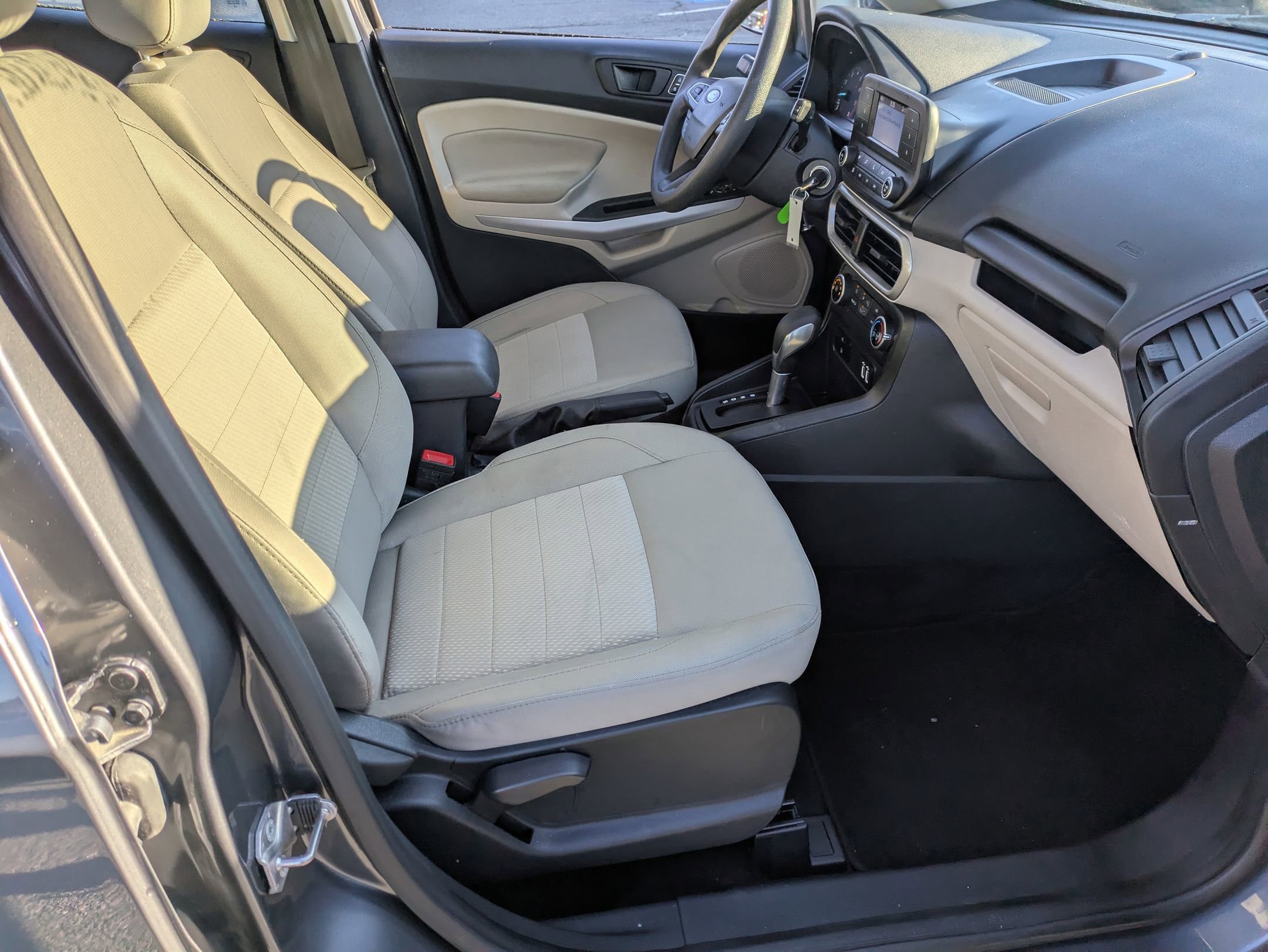 2021 Ford EcoSport S photo 24