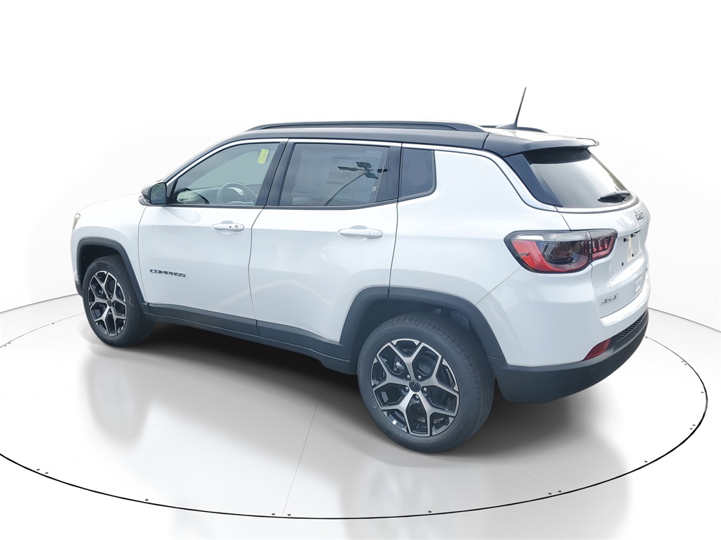 2026 Jeep Compass Limited photo 3