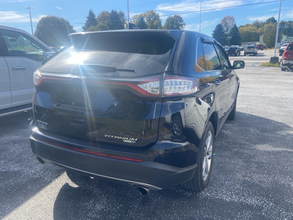 2017 Ford Edge Titanium photo 5