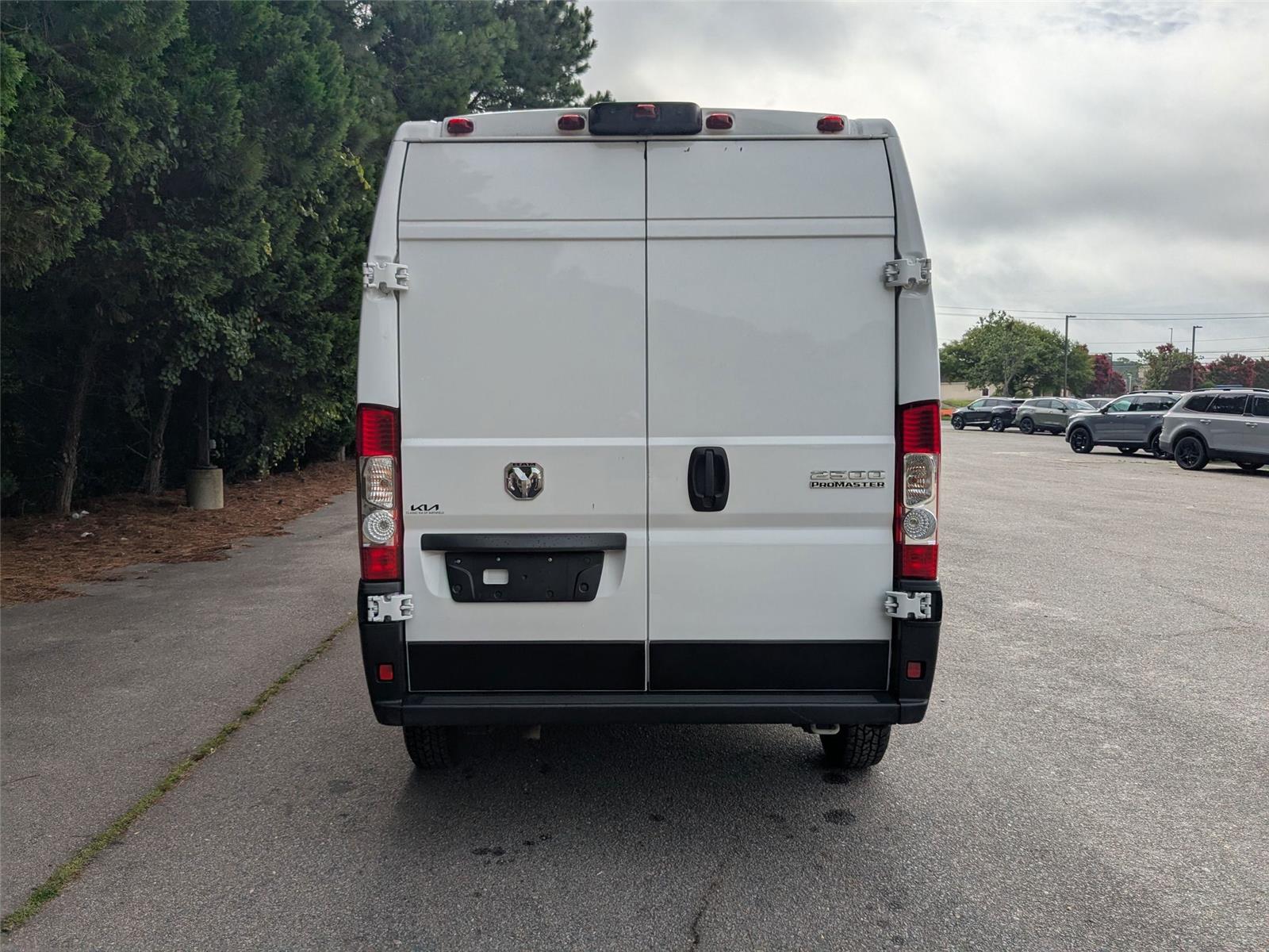 2023 Ram ProMaster 2500 photo 8