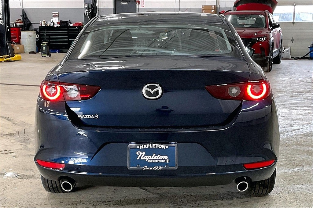 2026 MAZDA MAZDA3 - Image 3