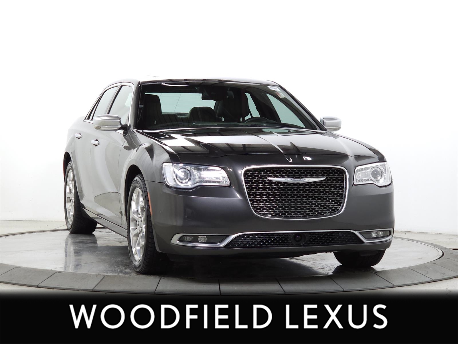 2016 Chrysler 300 C Platinum
