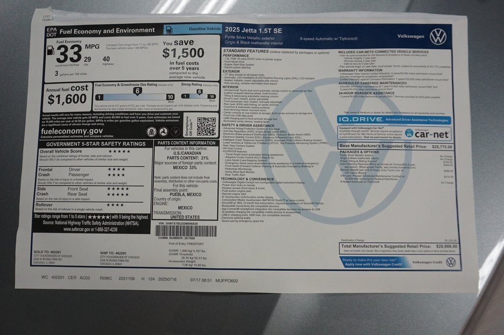 2025 Volkswagen Jetta 1.5T SE photo 28