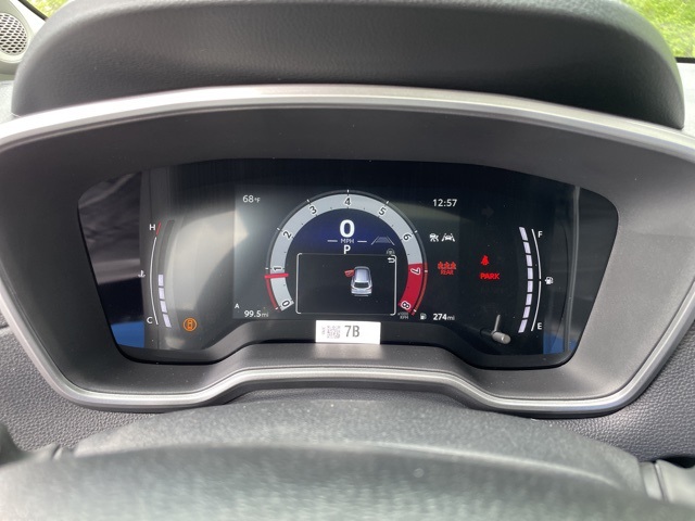 2025 Toyota Corolla Cross XLE photo 20