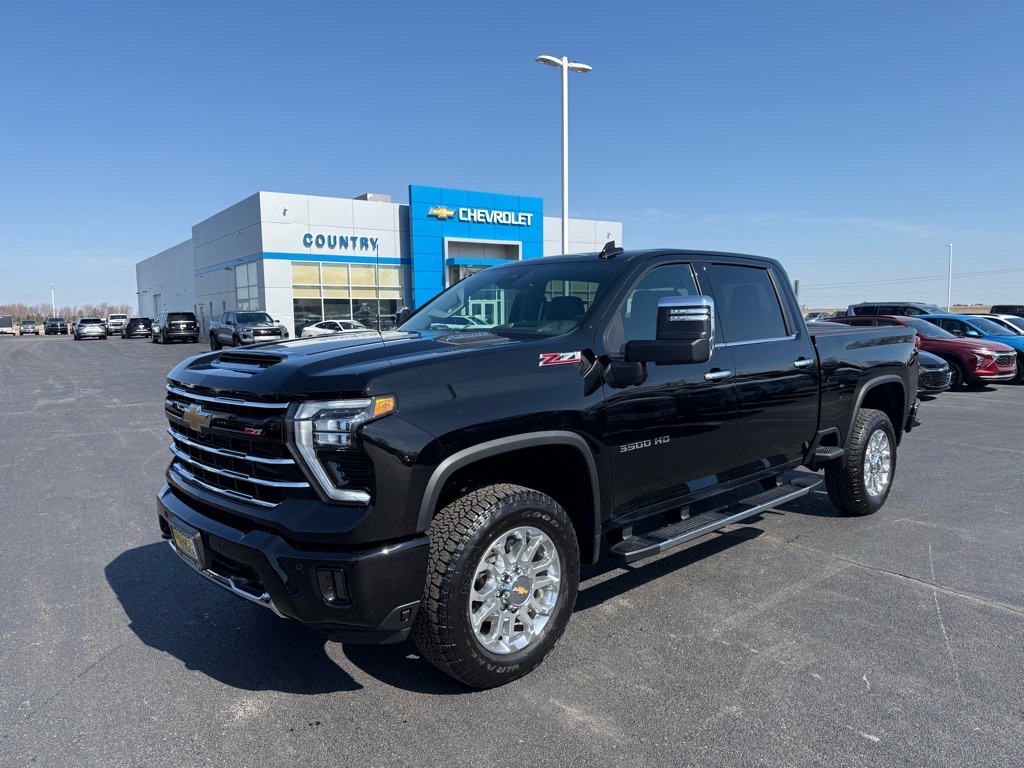 2024 Chevrolet Silverado 3500HD LTZ's photo