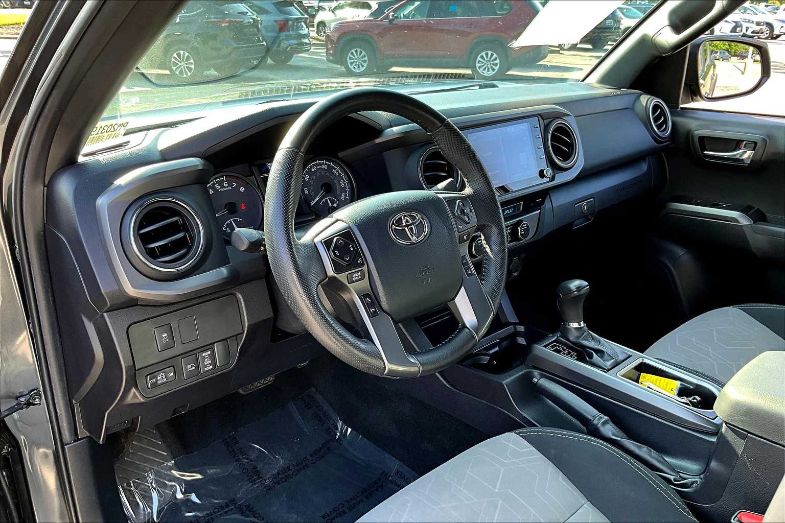 2023 Toyota Tacoma TRD Double Cab V6 photo 15