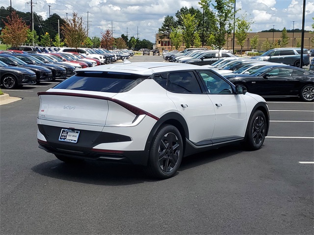 2025 Kia EV6 Light photo 4