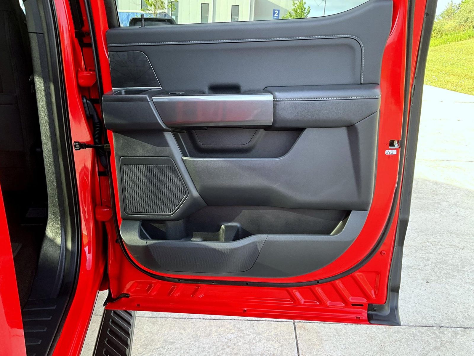 2022 Ford F-150 XLT photo 21