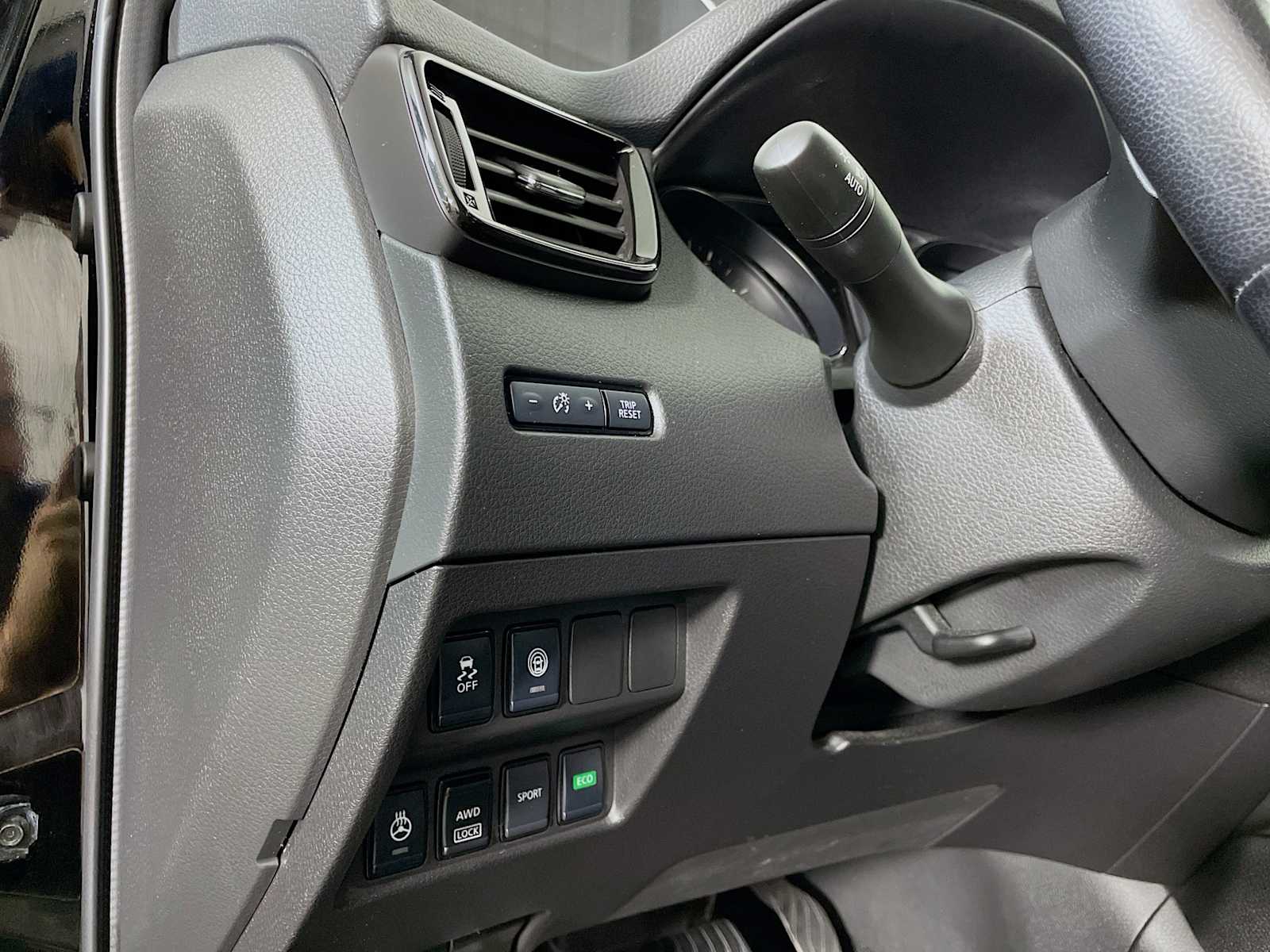 2022 Nissan Rogue Sport SV photo 7