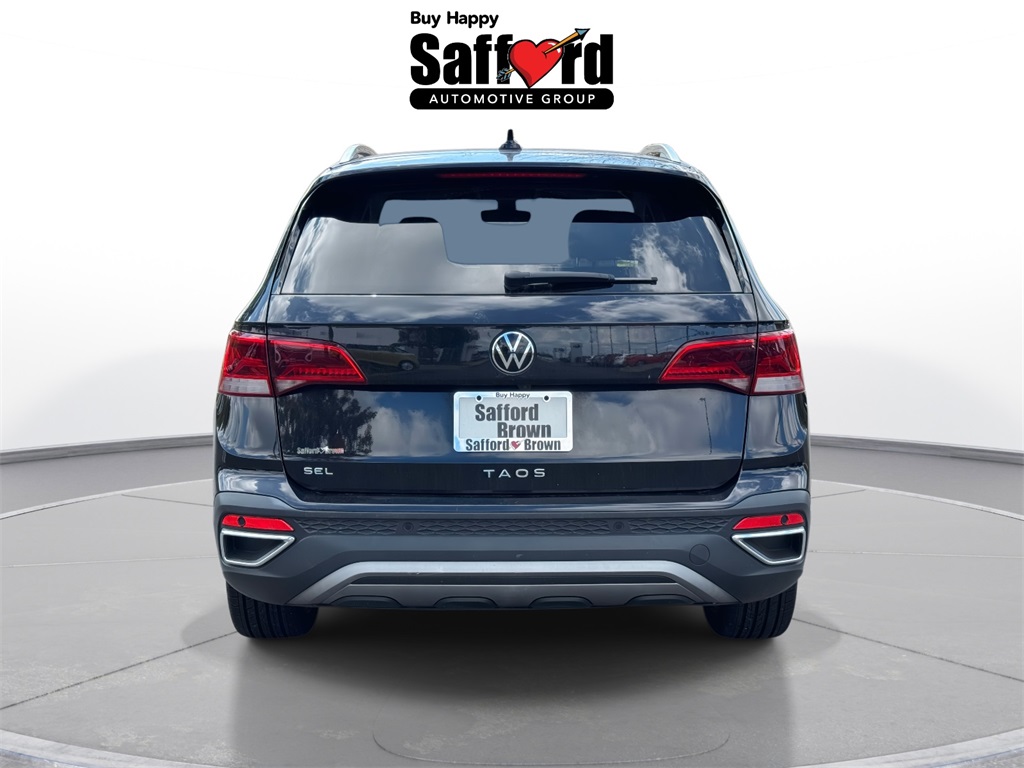 2022 Volkswagen Taos SEL photo 6