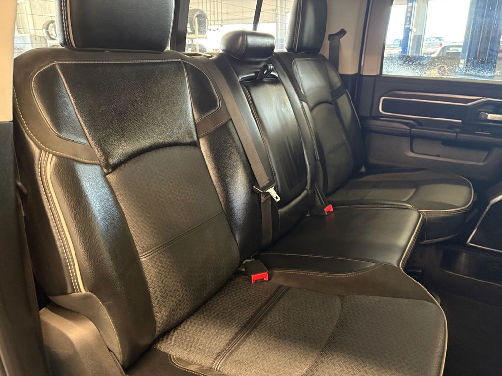 2024 Ram 2500 Laramie photo 17