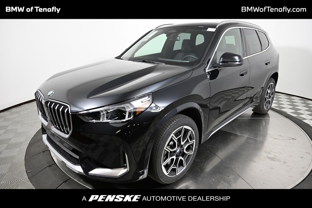 2026 BMW X1 28i's photo