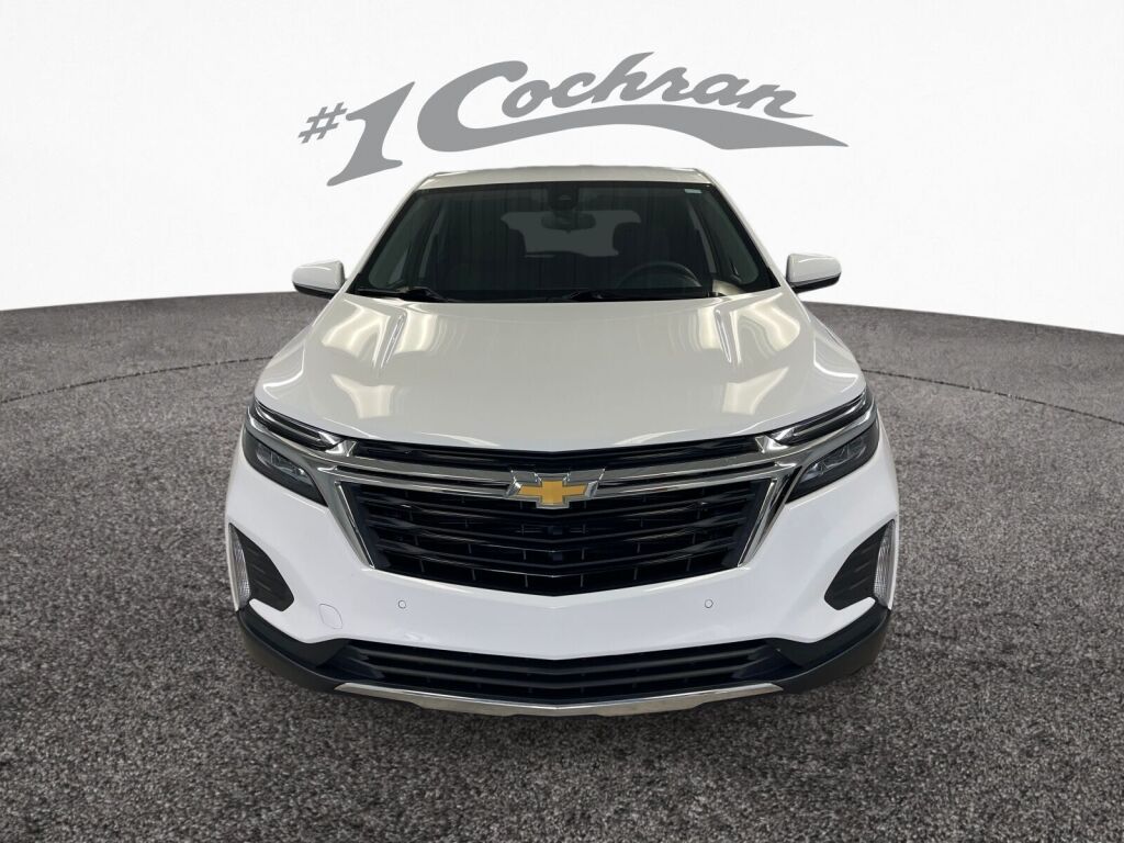 2024 Chevrolet Equinox LT photo 2