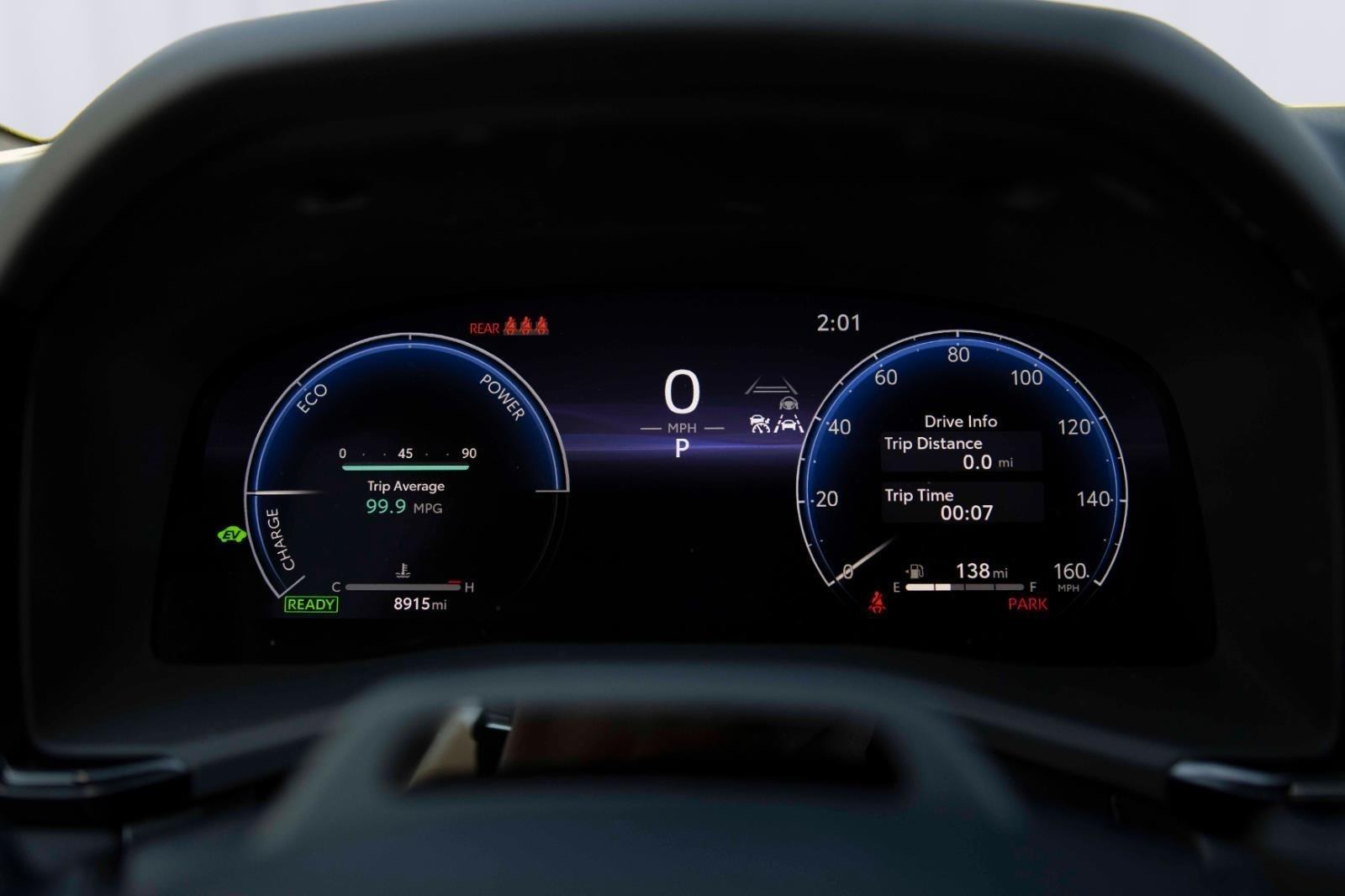 2025 Toyota Camry LE photo 4