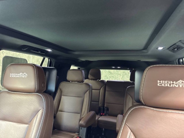 2021 Chevrolet Tahoe High Country photo 3