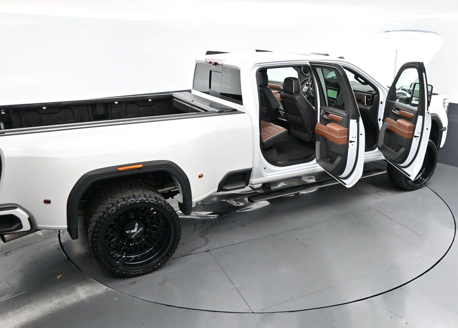 2024 Gmc Sierra HD Denali Ultimate photo 39