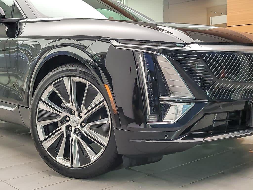 Certified 2024 Cadillac LYRIQ Luxury 3 with VIN 1GYKPSRL9RZ138345 for sale in Oak Lawn, IL