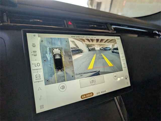 2026 Land Rover Range Rover Velar SE photo 7