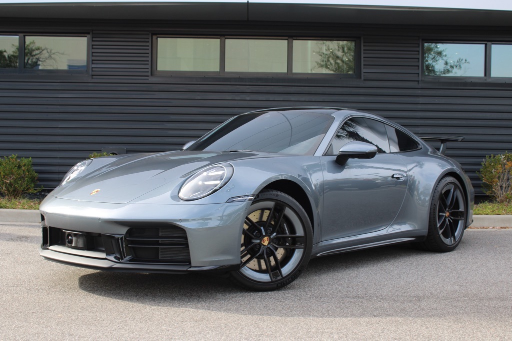 2025 Porsche 911 S's photo