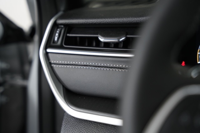 2025 Jeep Grand Cherokee Altitude photo 16