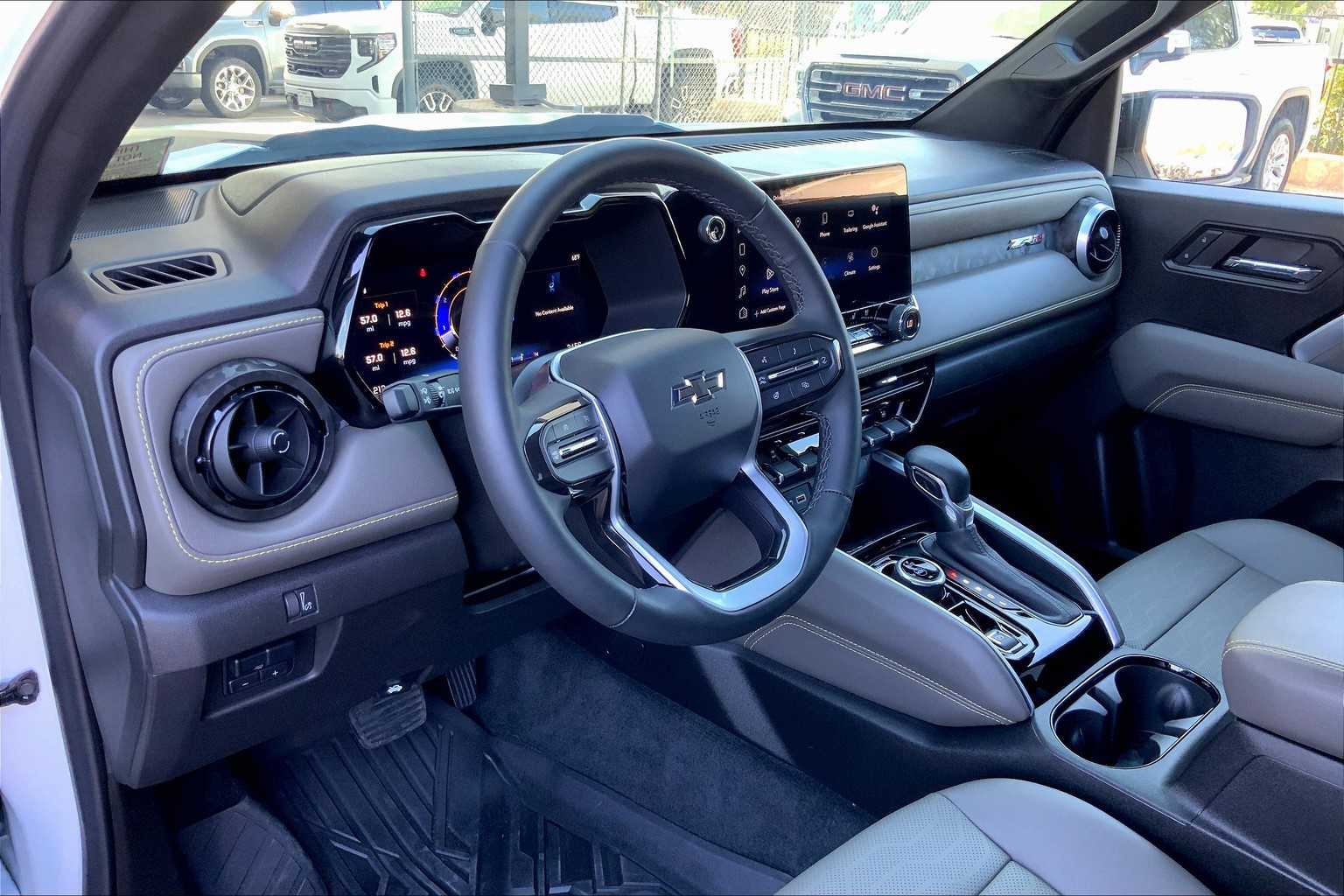 2023 Chevrolet Colorado ZR2 photo 16