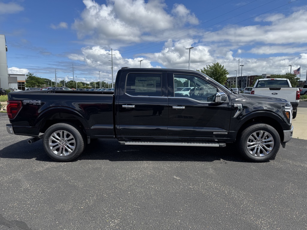 2025 Ford F-150 Lariat photo 3