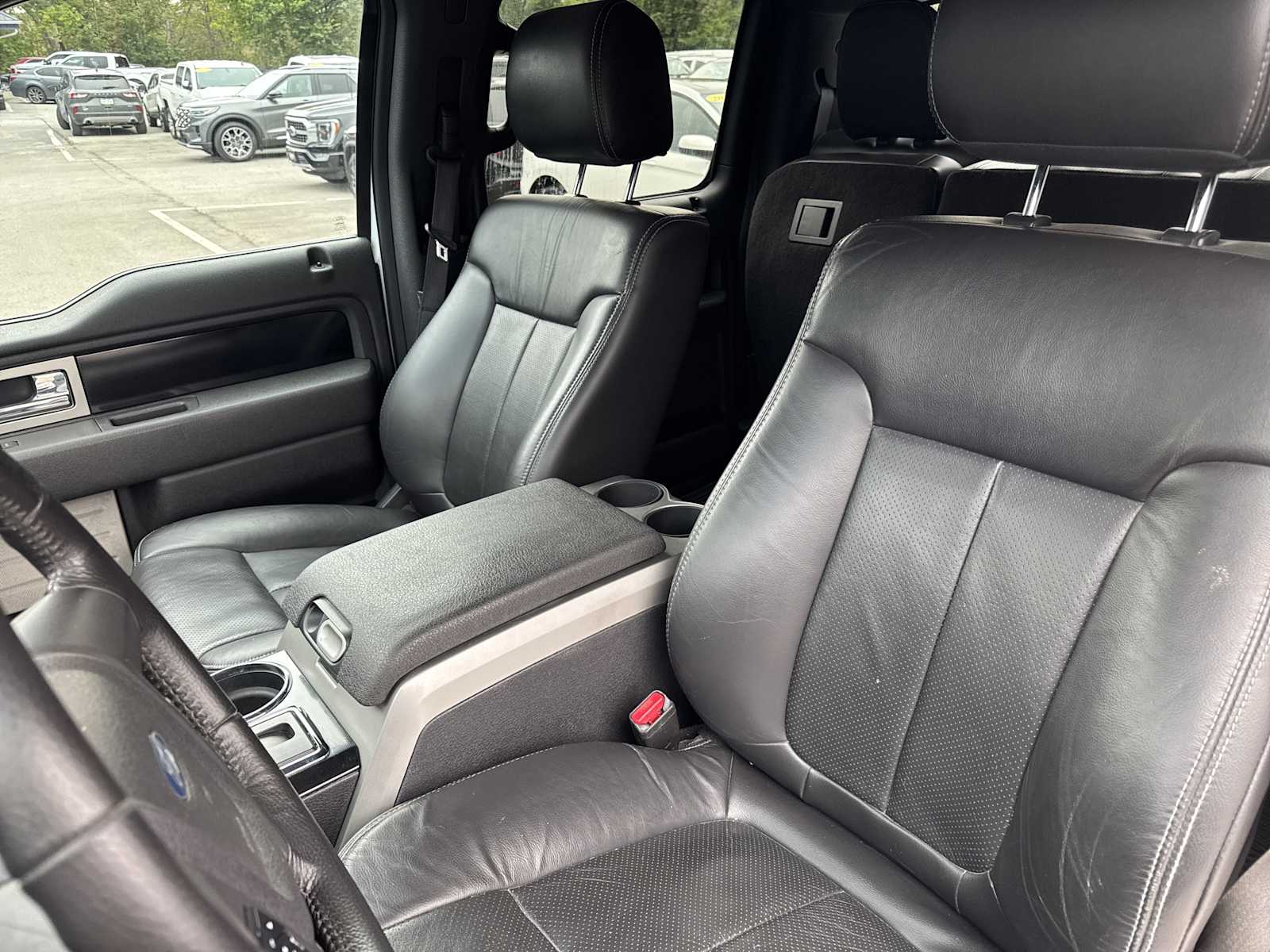 2012 Ford F-150 FX4 photo 21