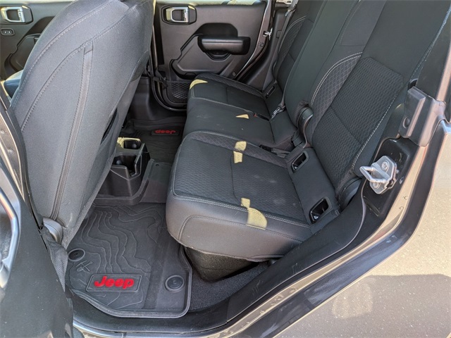 2021 Jeep Gladiator Sport photo 24