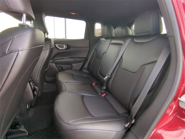 2026 Jeep Compass Latitude photo 10