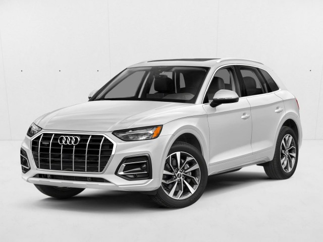 2023 Audi Q5 Premium Plus's photo